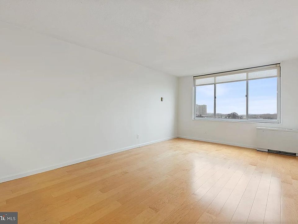 1st image of 11801 Rockville Pike APT 1101