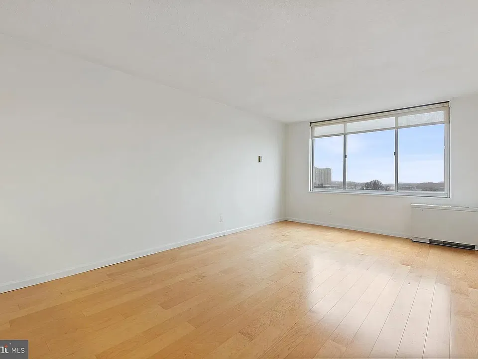 11801 Rockville Pike #1101