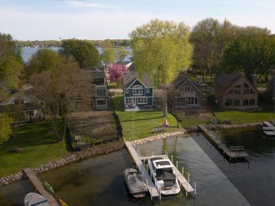 1444 Baldur Park Rd, Wayzata, MN, 55391