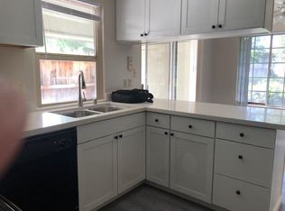 8851 Salmon Falls Dr UNIT B, Sacramento, CA 95826
