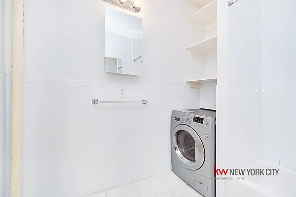 Rented by Keller Williams NYC | media 8