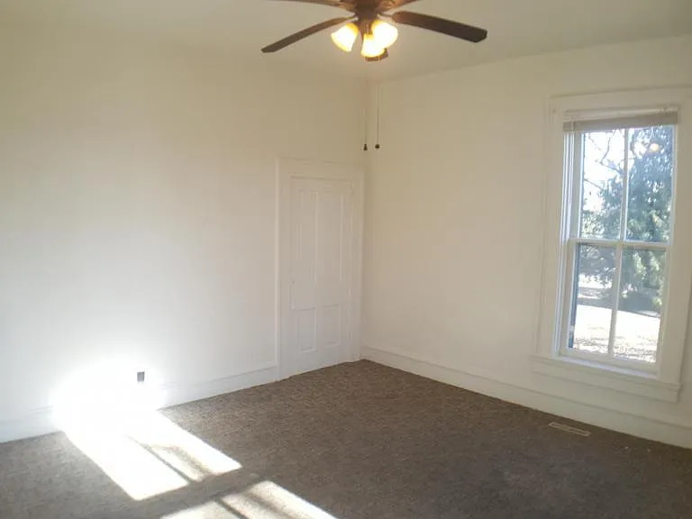 114 S Black River St #23 — Photo 17