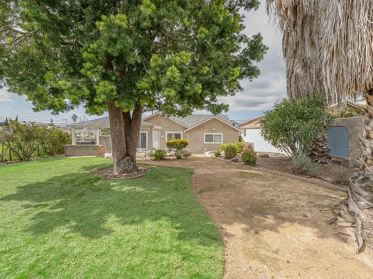 43388 Ellsworth St — Photo 25