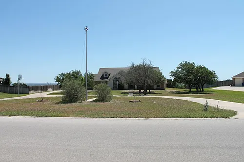 336 Skyline Dr Photo 1