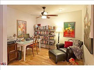 2nd image of 901 10th St APT 202