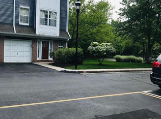 30 Halstead Pl, Princeton, NJ 08540