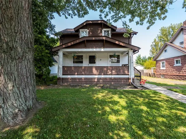17 Wilson Ave, Niles, OH 44446
