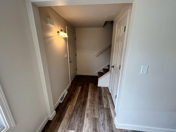 2nd image of 194 Berehaven Dr