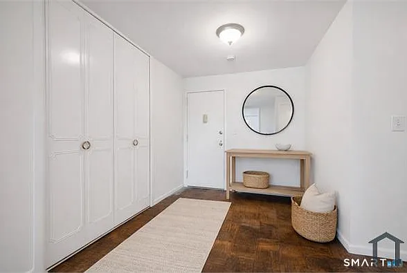 50 Glenbrook Rd — Photo 3