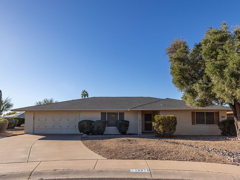 1st image of 19614 N 132nd Drive