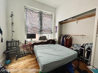 2304 Locust St APT 2R, Philadelphia, PA 19103