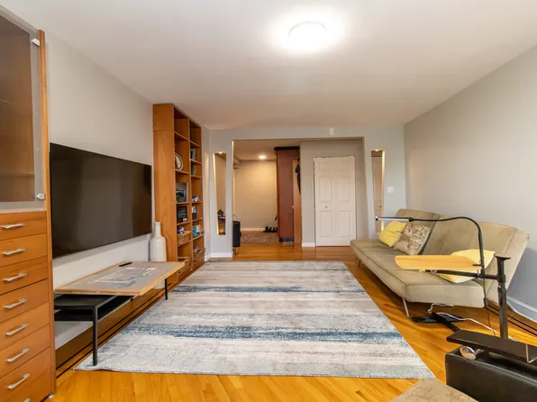 50 Brighton 1st Road image 4 of 30