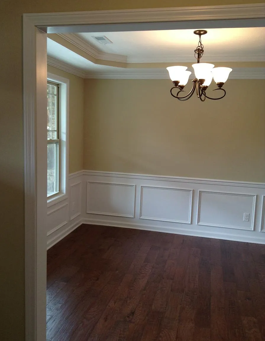 4 bed, 2.5 bath, 2464 sqft, $3,000 — Photo 3