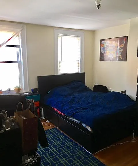 223 W 2nd St — Photo 3