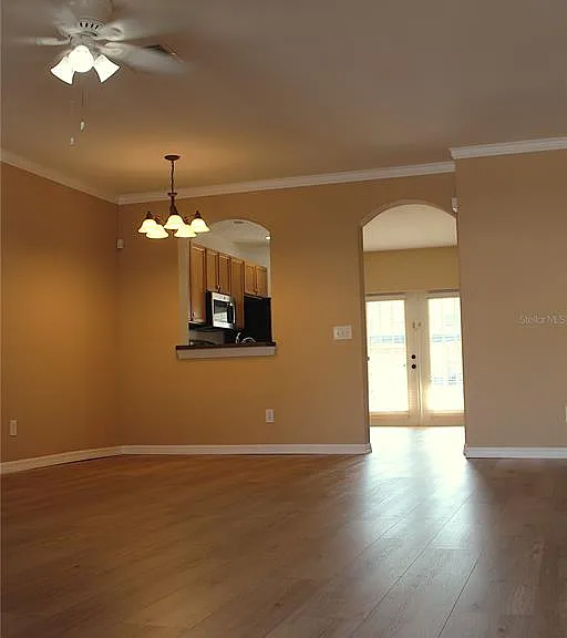 16320 Swan View Cir — Photo 2