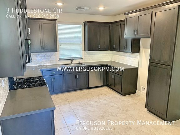 3rd image of 3 Huddlestone Cir