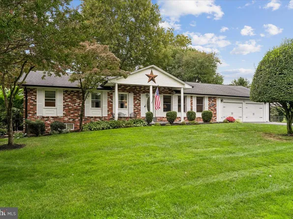 14532 Perrywood Dr, Burtonsville, MD 20866