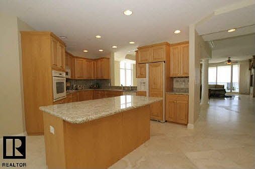 5th image of 11 San Marco St APT 1601
