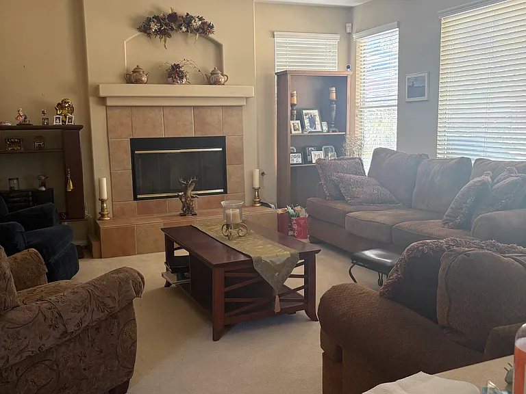 26550 Hummingbird Ct — Photo 7