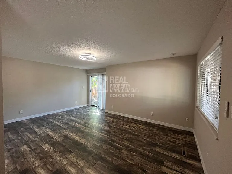 615 46th Avenue Ct — Photo 4