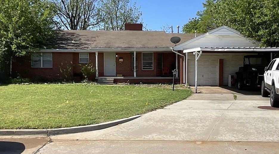 1st image of 1318 SW 42nd St
