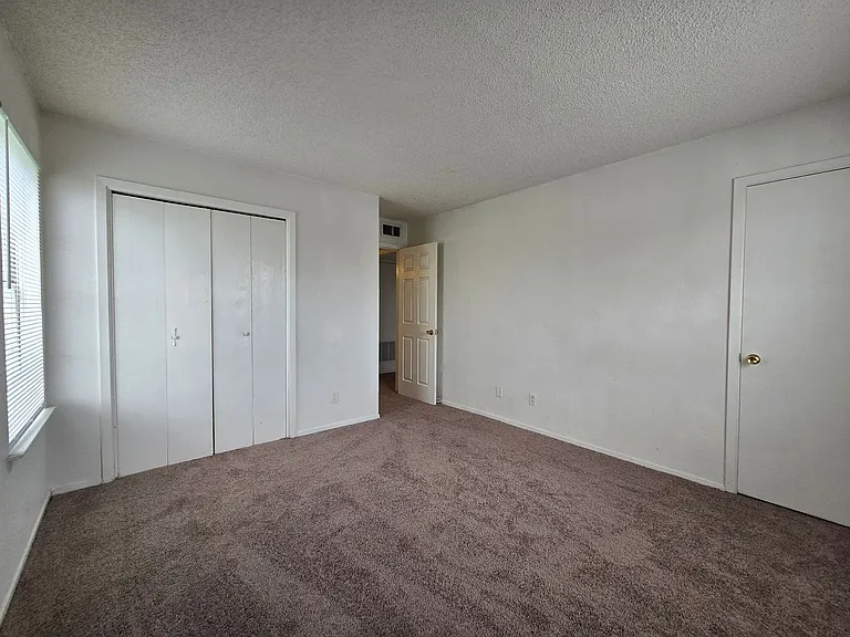 1305 Quail Cir #A — Photo 13