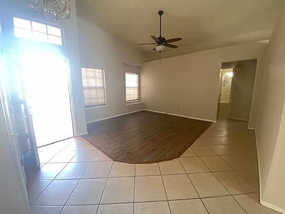 2nd image of 1279 E Avenida Isabela