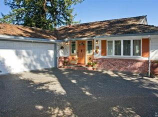 102 Coleman Dr, San Rafael, CA 94901