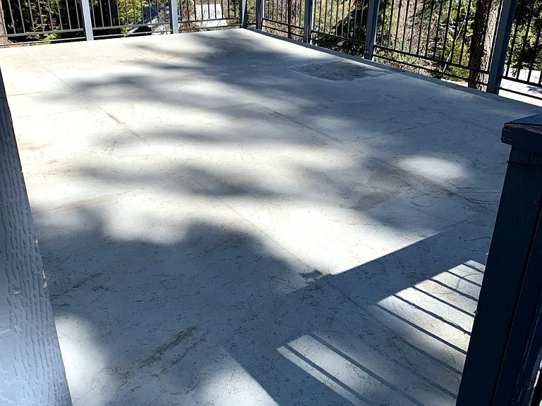 Deck with nothing on it