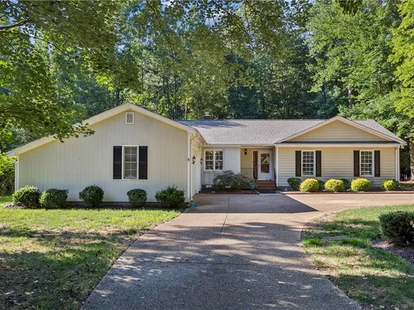 129 Peyton Rd, Williamsburg, VA 23185