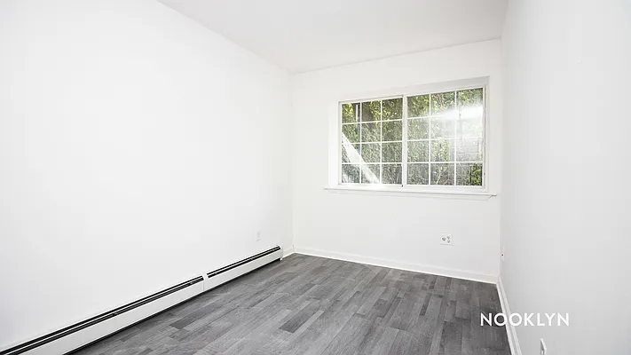 Rented by Nooklyn NYC LLC | media 8