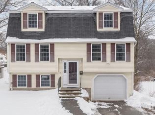 3 Columbia Rd, Billerica, MA 01821