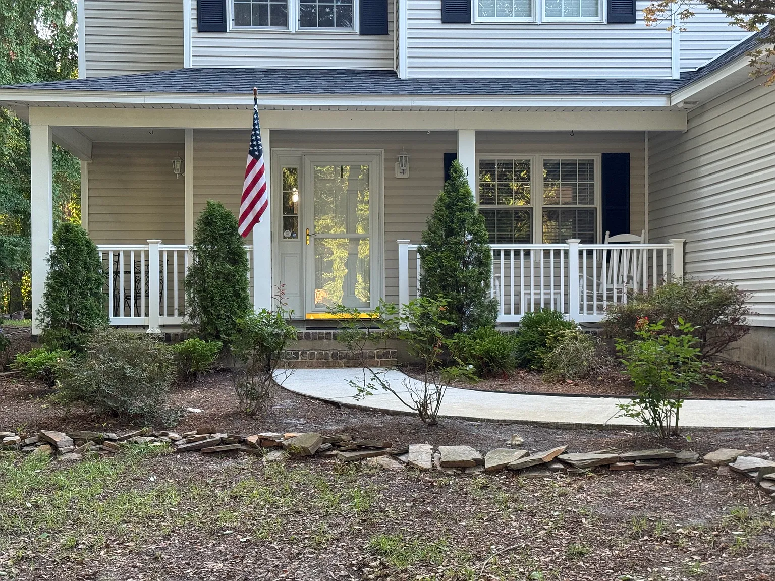 147 Bayshore Dr — Photo 4