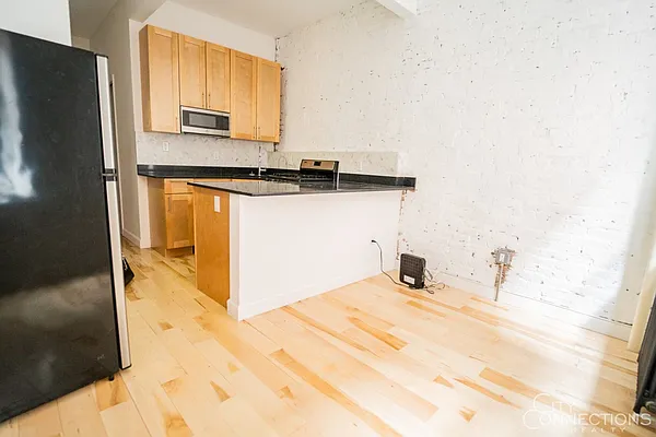 Rented by City Connections Realty | media 13