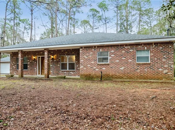 102 Woodland Dr, Covington, LA 70433