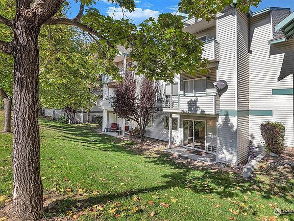 5th image of 667 4th Street NE #L104