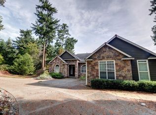 7057 San Juan Hill Ln, Anacortes, WA 98221