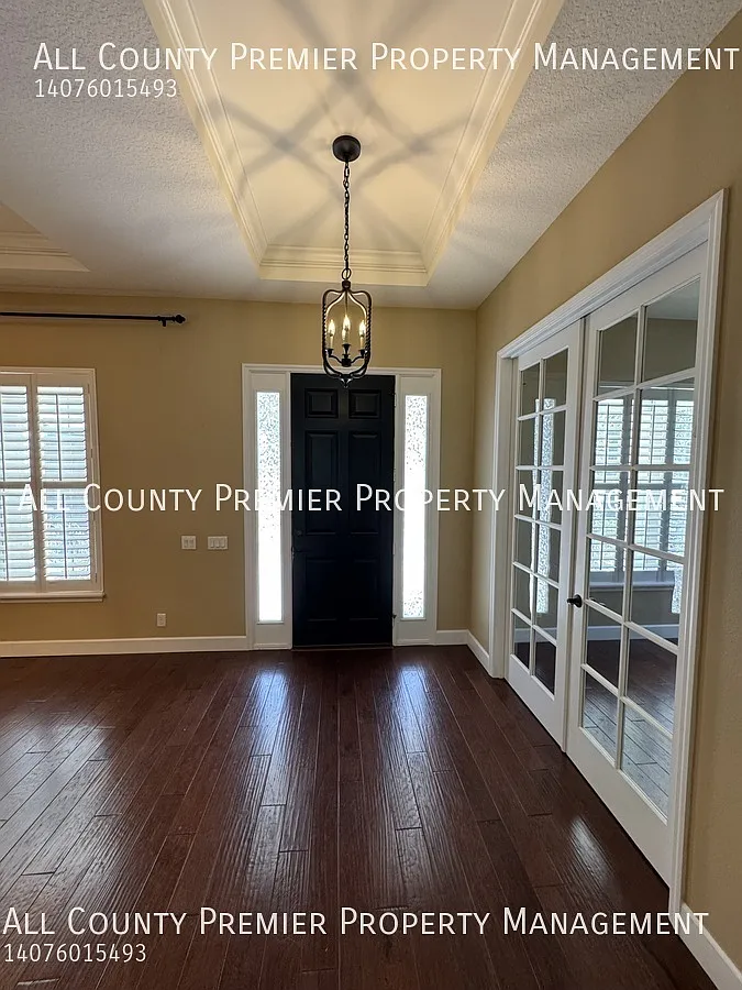 Nice 5 Bedroom 4.5 Bath House! Victoria Hills Community! Apply Now! — Photo 2