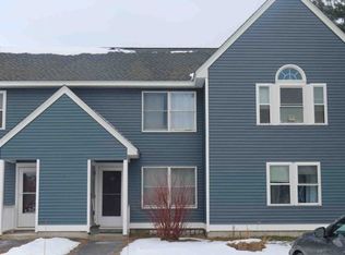 22 Brook Farm Vlg #22, Rochester, NH 03839