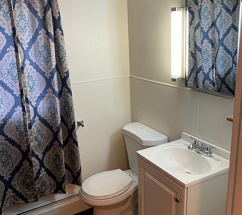 2nd image of 700 River Ave #4