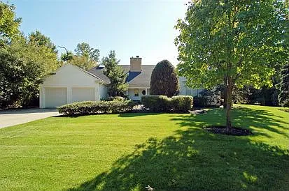 1230 Broadmeadow Rd photo 1