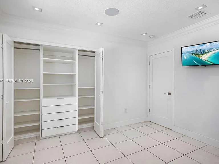 4604 SW 159th Ave — Photo 9