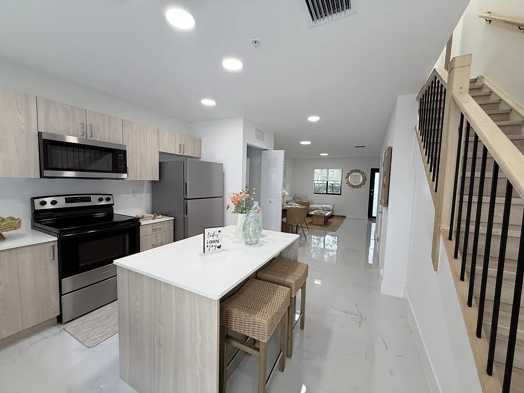 7450 W 4th Ave, 200 — Photo 3