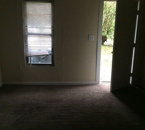 2nd image of 3835 Mayfield St