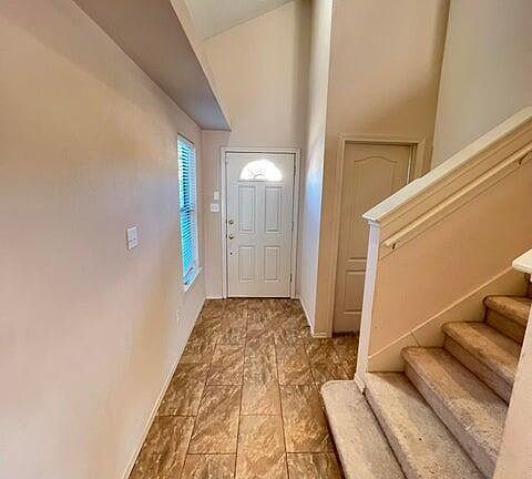 4th image of 14302 Patriot Point Dr