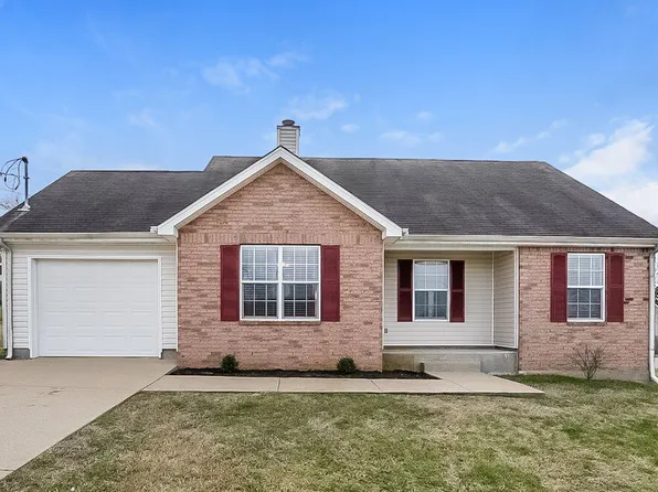 1225 Akins Ridge Dr, La Vergne, TN 37086