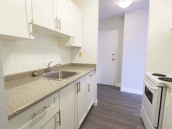 Tara Place Apartments, 1039 View St, Victoria, BC V8V 4V6