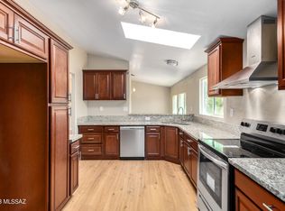2750 N Crimson Sunset Ln, Tucson, AZ 85743