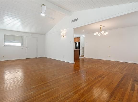 4th image of 68 Tribune St