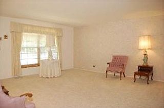 3rd image of 1200 Yorkshire Dr
